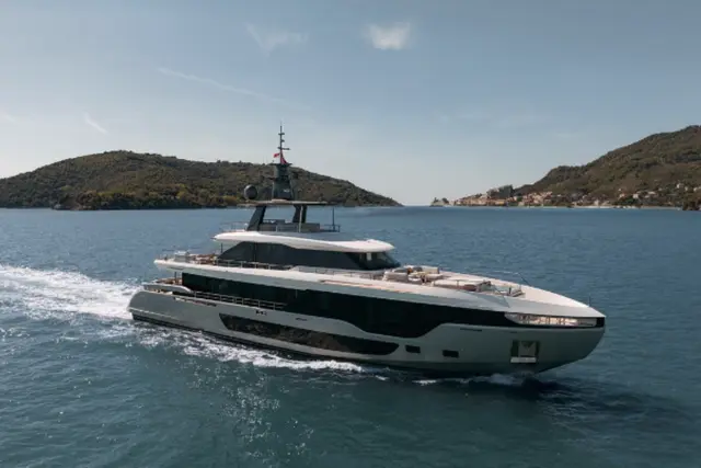 Azimut 116 — Menorca Yacht Rental, Menorca