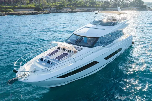 Prestige 680s — Menorca Yacht Rental, Menorca