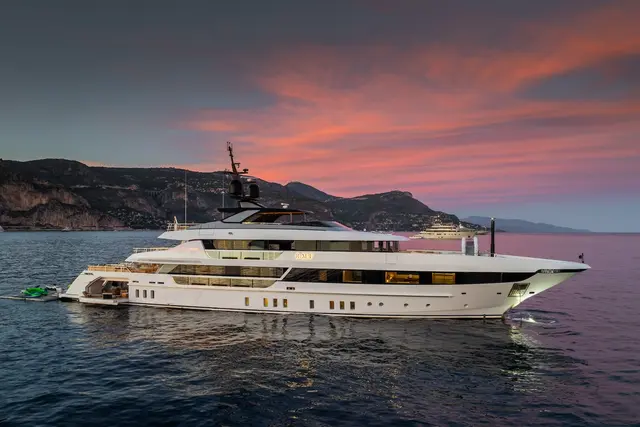 RMF — Menorca Yacht Rental, Menorca
