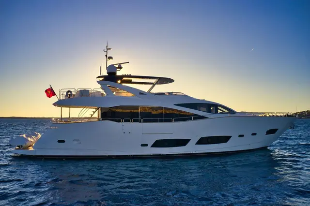 Sunseeker 90 — Menorca Yacht Rental, Menorca