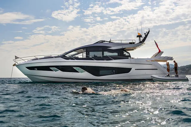Sunseeker 65 Sport — Menorca Yacht Rental, Menorca